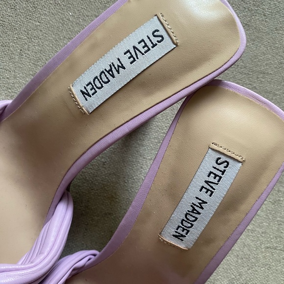 NWOT Steve Madden lilac heels - Picture 3 of 6